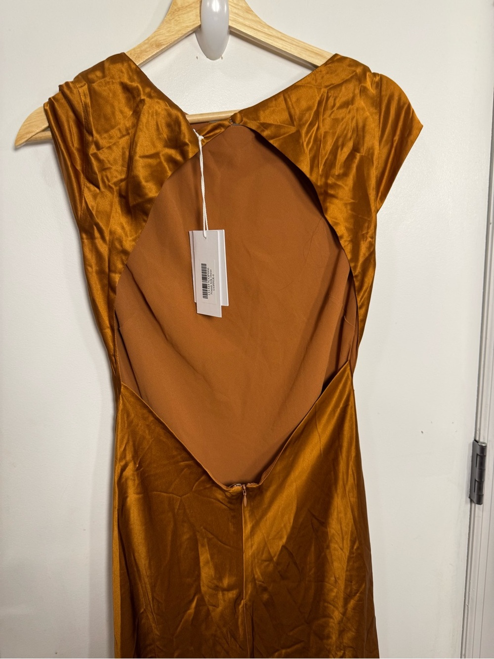 NWT reformation niamh silk maxi dress in copper / size 6 - Picture 3 of 4